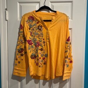 Soft Surroundings embroidered flowers cotton top shirt light orange M